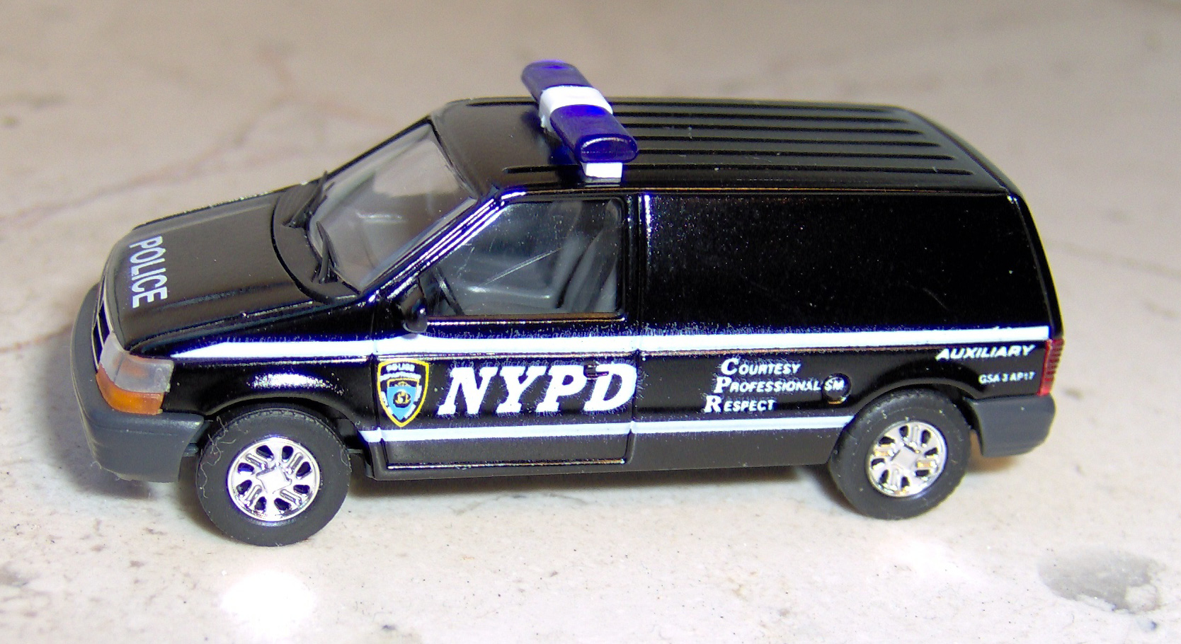 NYPD  Dodge Ram Van - Hetterich 96